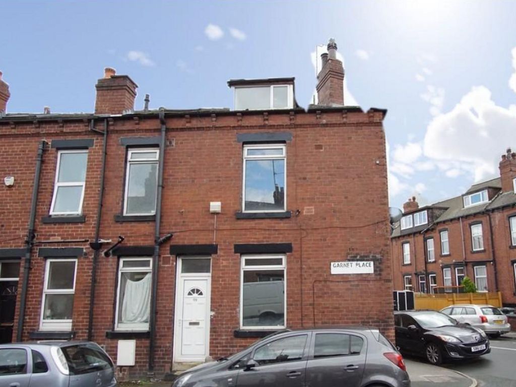 2 bed end terrace house for sale in Place, Leeds LS11 Zoopla
