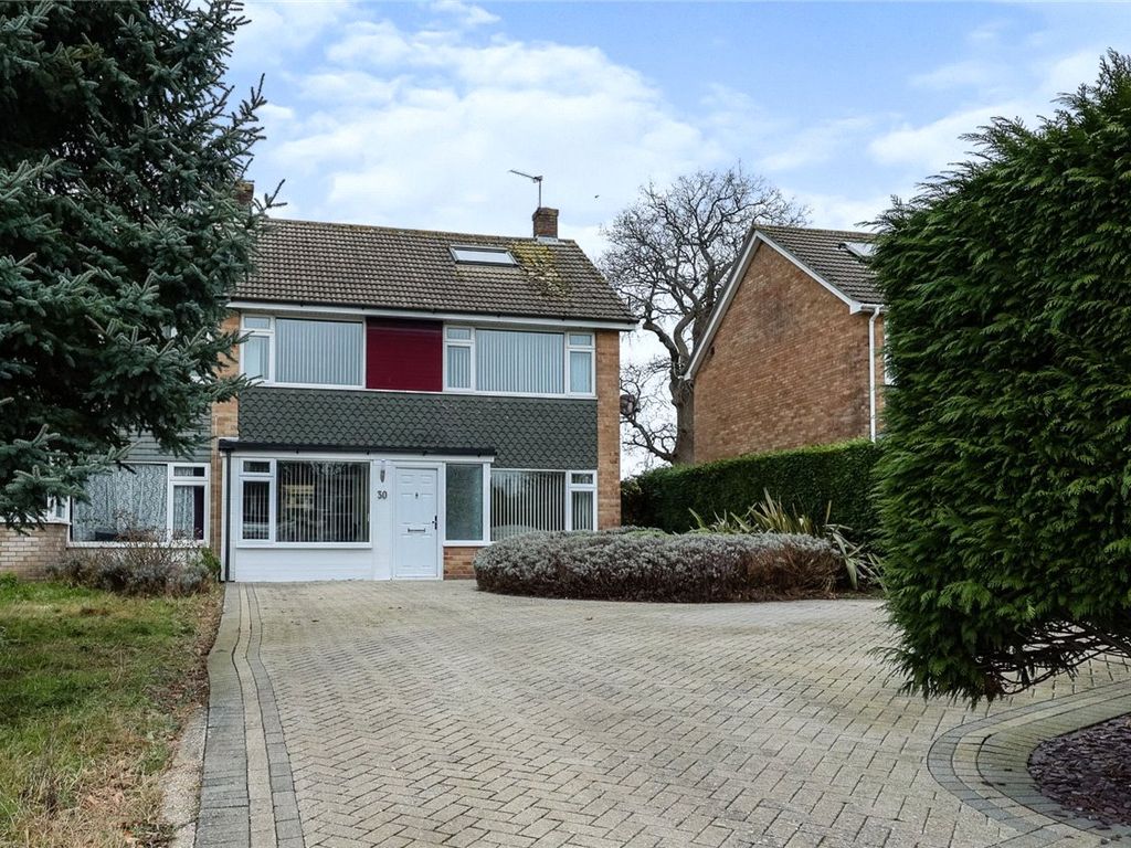 3 bed semidetached house for sale in Gloucester Road, Waterlooville