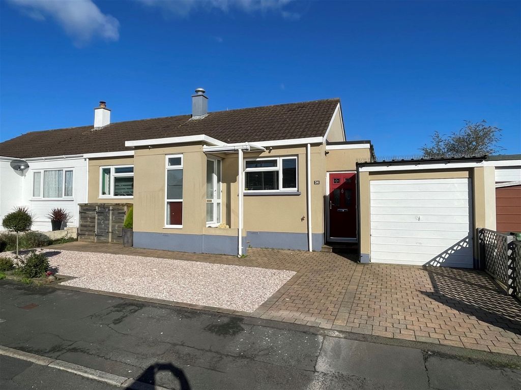 3 bed semidetached bungalow for sale in Wolverton Drive, Kingsteignton