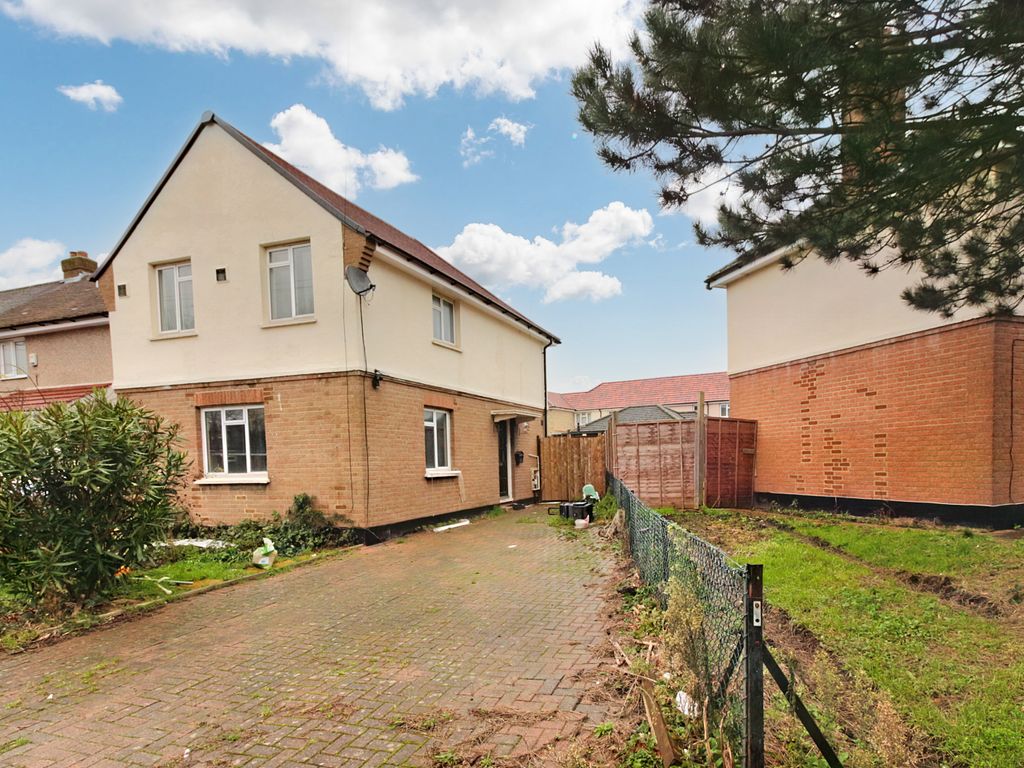 3 bed end terrace house for sale in East Road, West Drayton UB7, £