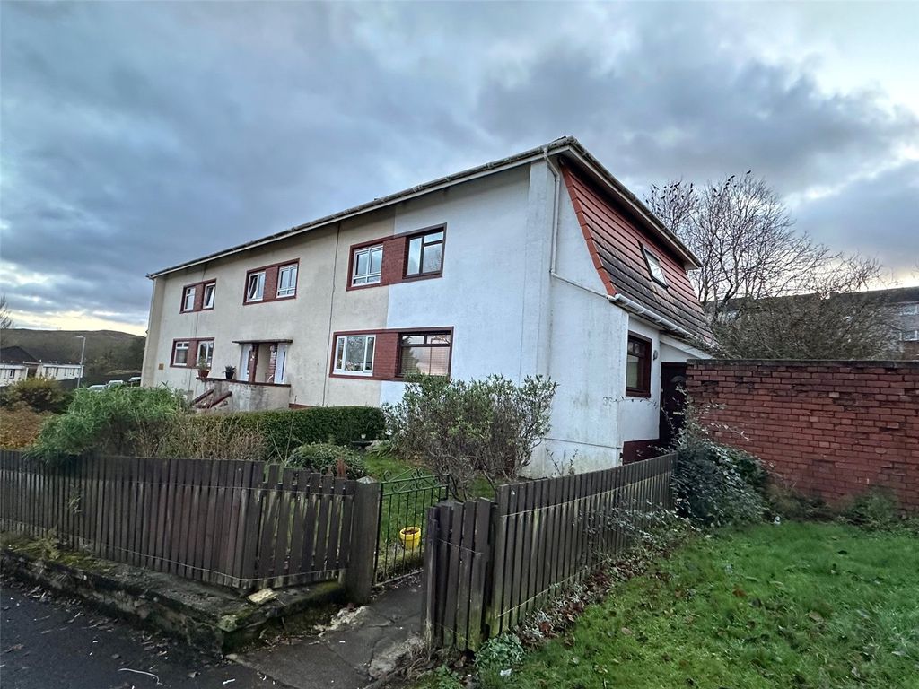 3 bed end terrace house for sale in Kestrel Crescent, Greenock, Inverclyde PA16, £75,000 Zoopla