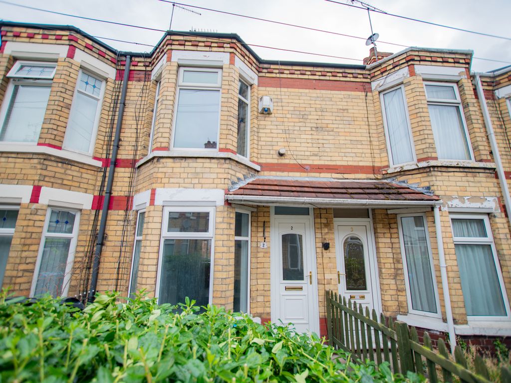 2 bed terraced house to rent in Lynton Avenue, Perth Street West, Hull