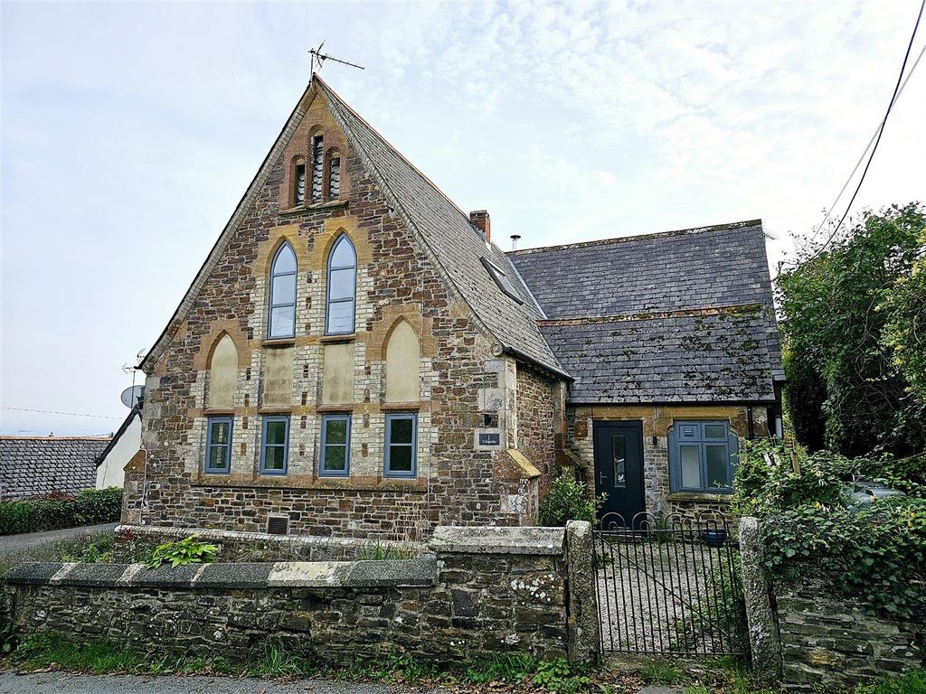 3 bed property for sale in Bratton Clovelly, Okehampton EX20, £299,950