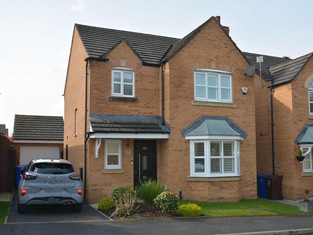 3 bed detached house for sale in Baroness Road, Audenshaw M34, £330,000