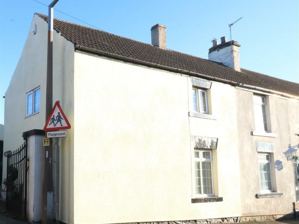 2 bed semidetached house for sale in High Street, Braithwell