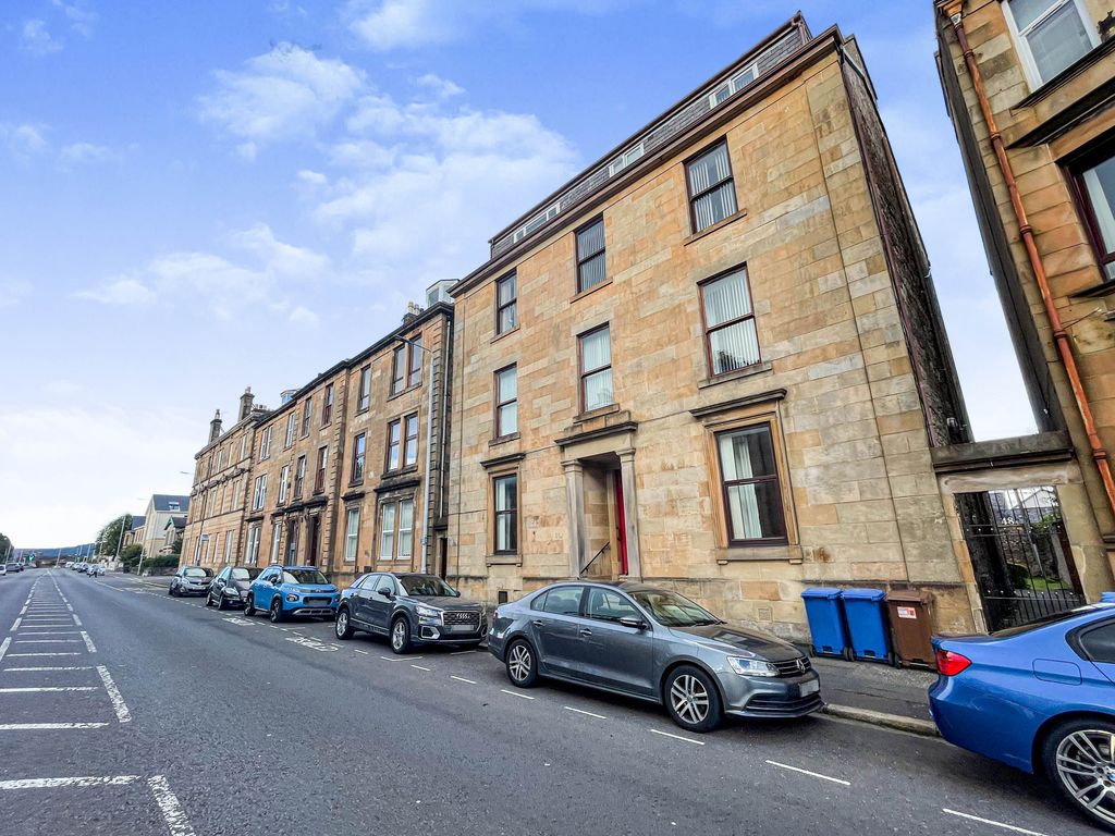 4 bed flat for sale in Brougham Street, Greenock PA16 Zoopla