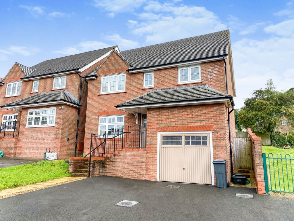 4 bed detached house for sale in Bryn Alltwen, Pontardawe SA8