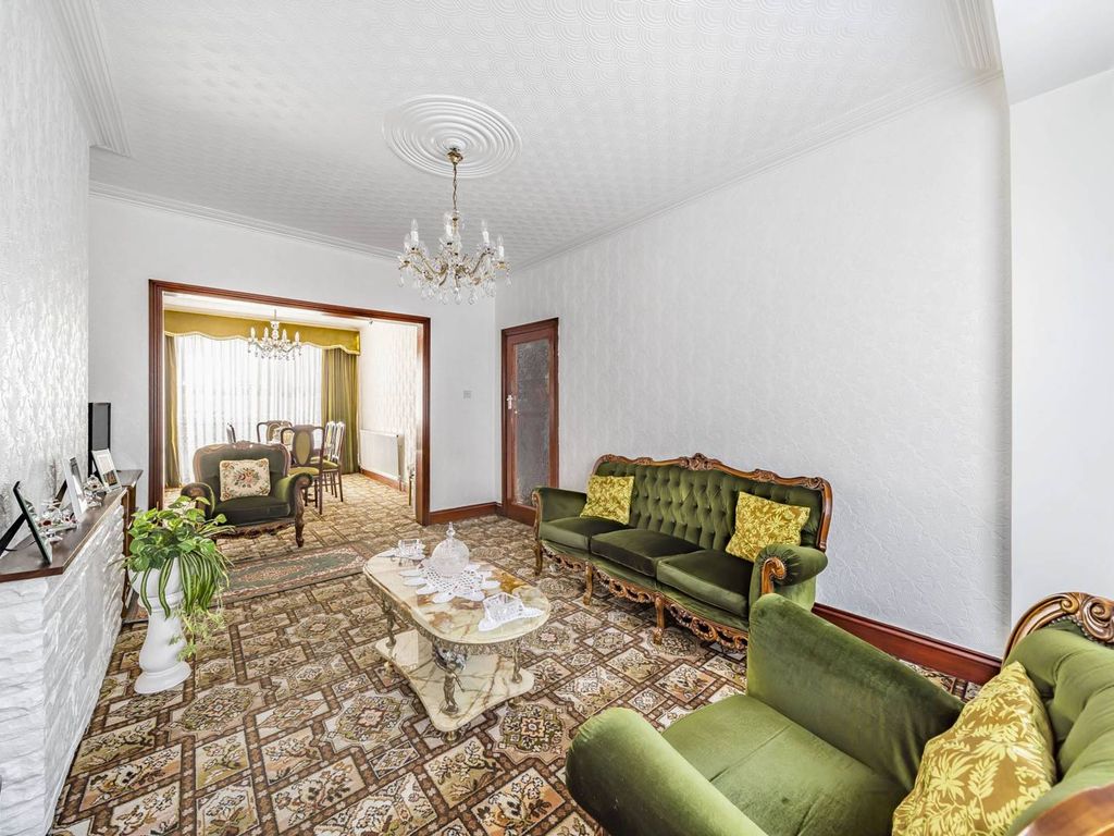 3 bed terraced house for sale in Westbury Avenue, Wood Green, London