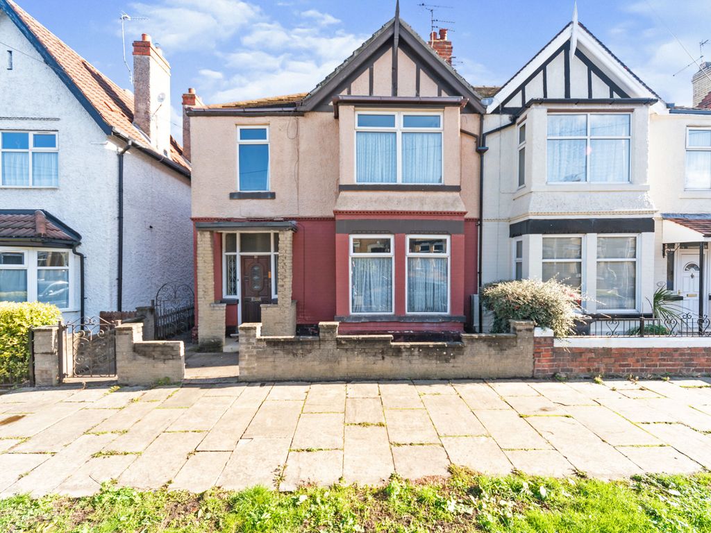 3 bed semidetached house for sale in Hamlyn Avenue, Hull, East Riding HU4 Zoopla