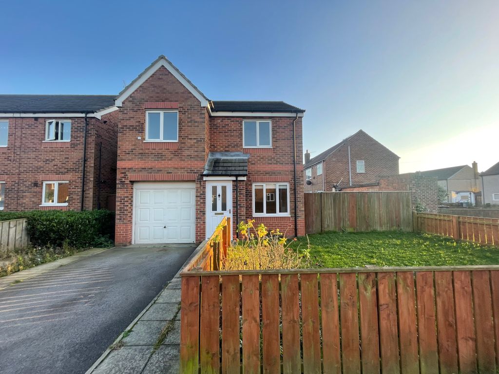 3 bed detached house to rent in Philip Avenue, Bowburn, Durham DH6 Zoopla