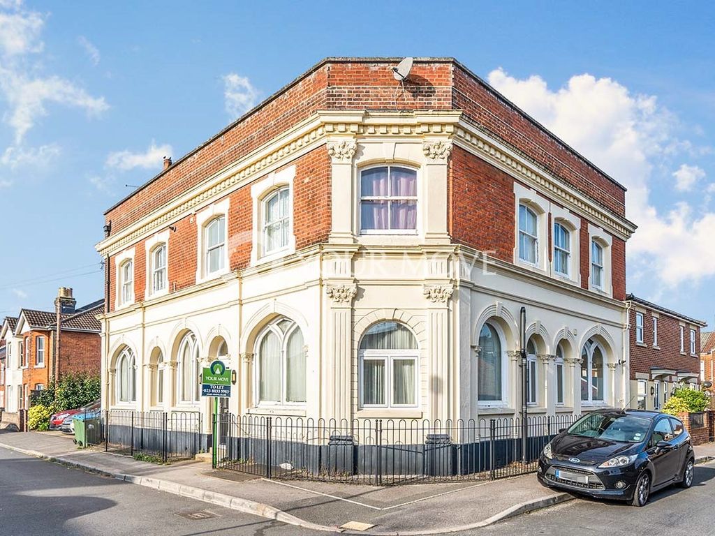 3 bed flat to rent in Edward Road, Southampton SO15 Zoopla