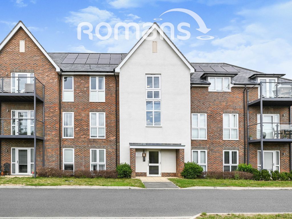 2 bed flat to rent in Archer Grove, Reading RG2 Zoopla