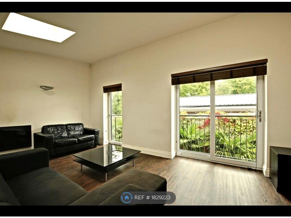 2 bed to rent in St. Clements Mews, Oxford OX4, £1,600 pcm