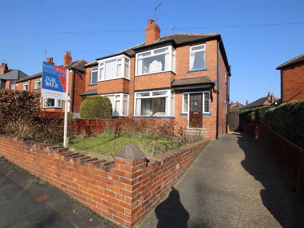 3 bed semidetached house for sale in Fawcett Avenue, Lower Wortley