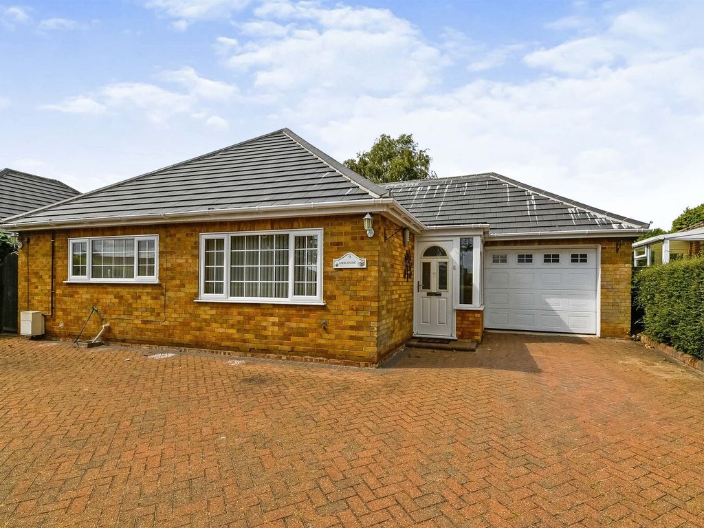 3 bed detached bungalow for sale in Watering Lane, West Winch, King's