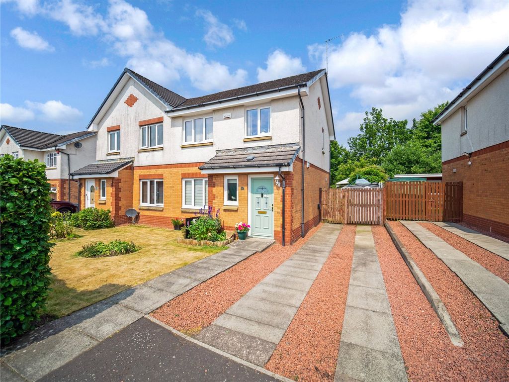 3 bed semidetached house for sale in Whitacres Road, Parklands
