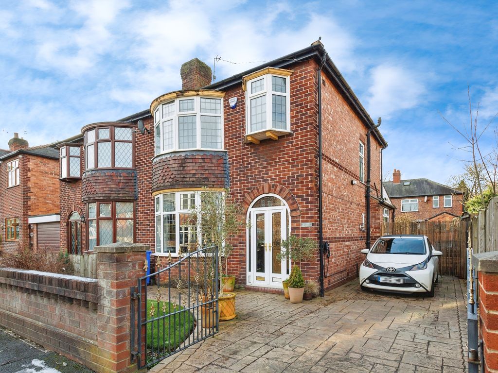 3 bed semidetached house for sale in The Crest, Droylsden, Manchester