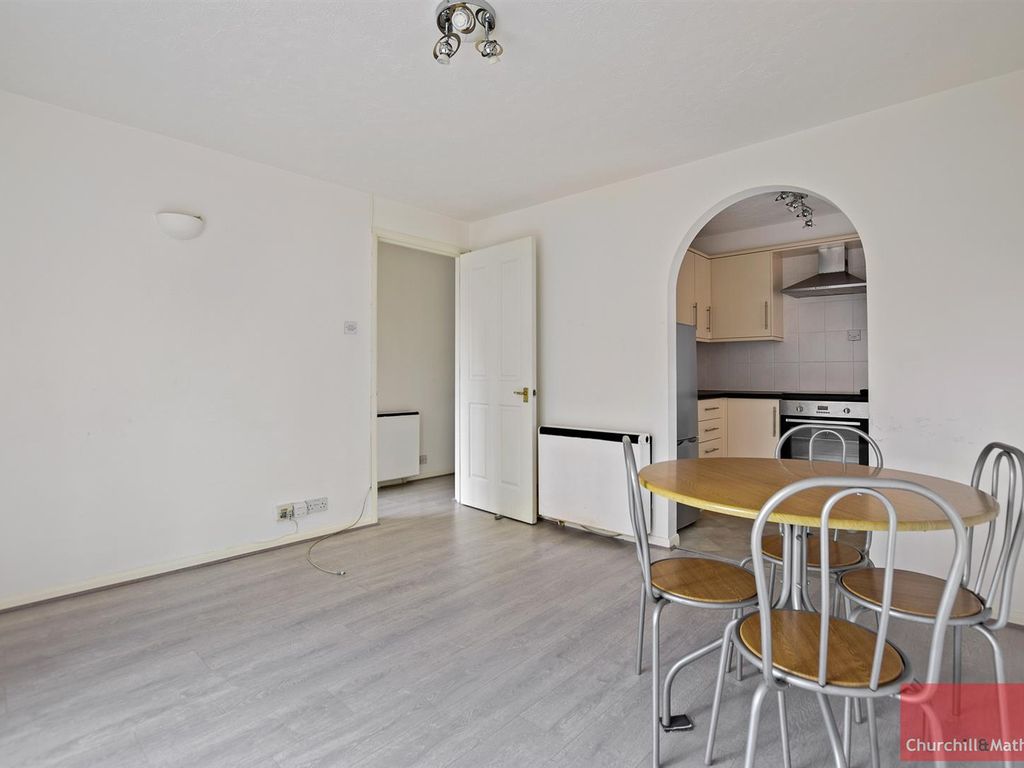 1 bed flat to rent in Anderson Close, North Acton W3 Zoopla