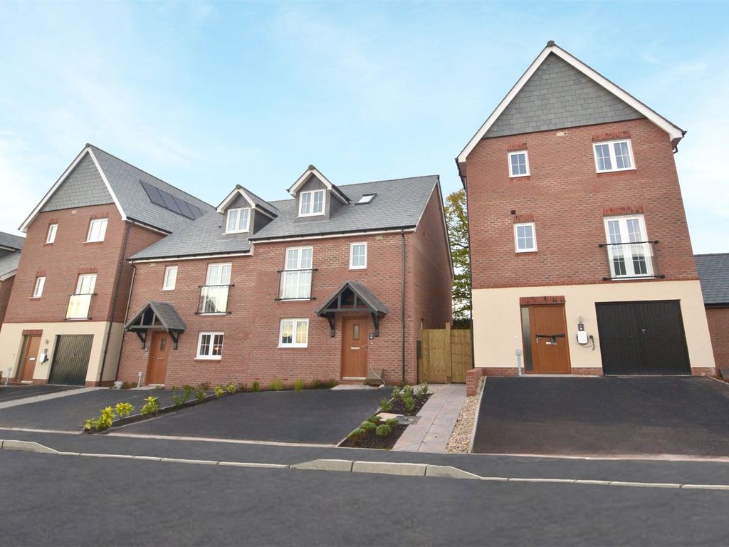 4 bed semidetached house to rent in Pinhoe, Exeter, Devon EX4, £1,950