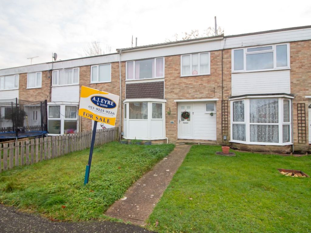 4 bed terraced house for sale in Kefford Close, Horndean PO8, £278,000