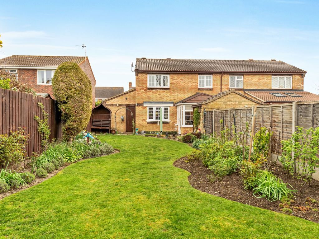3 bed detached house for sale in Trigg Way, Melbourn SG8 Zoopla