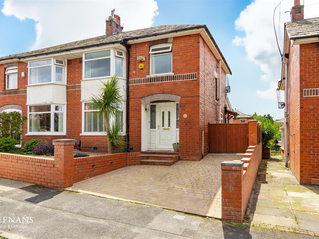 3 bed semidetached house for sale in Northfield Road, Bury BL9, £