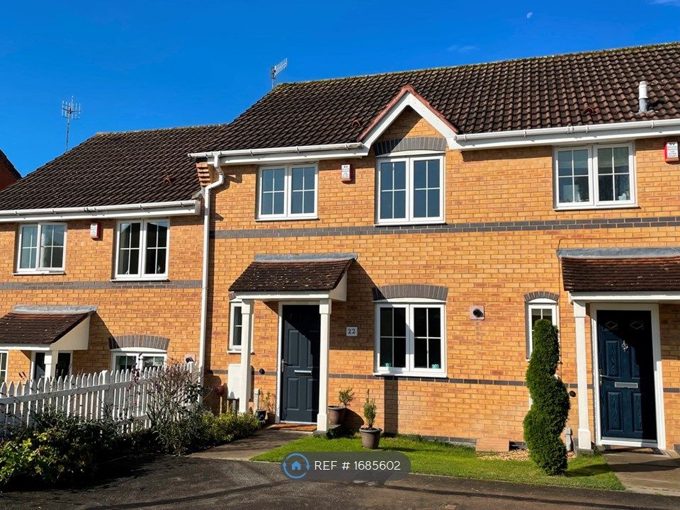 3 bed terraced house to rent in Chatsworth Park Avenue, StokeOnTrent