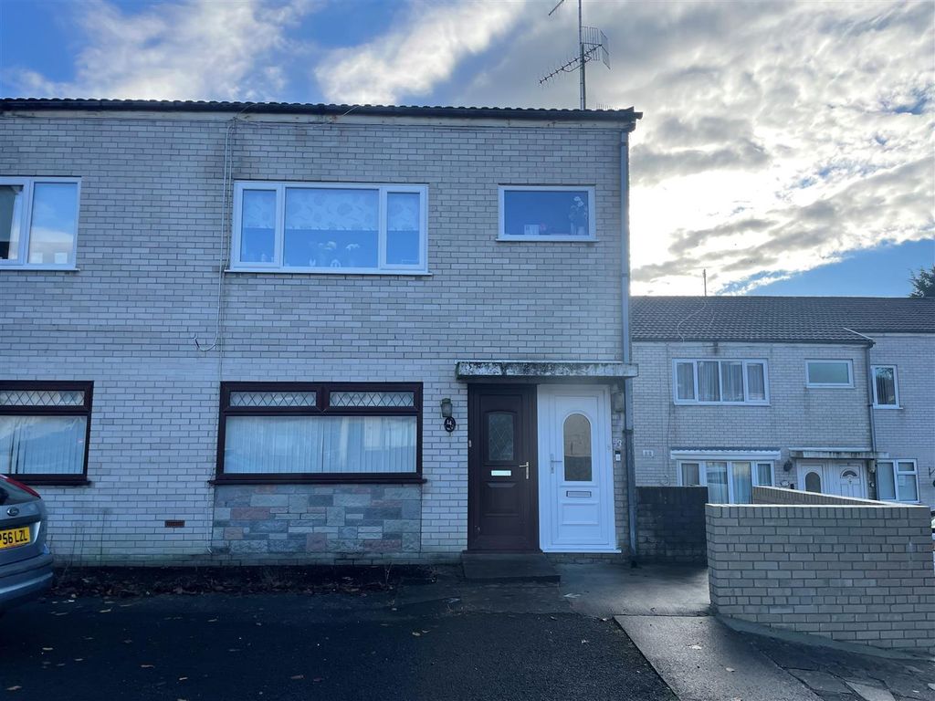 2 bed flat for sale in Stradey Court, Furnace, Llanelli SA15 Zoopla