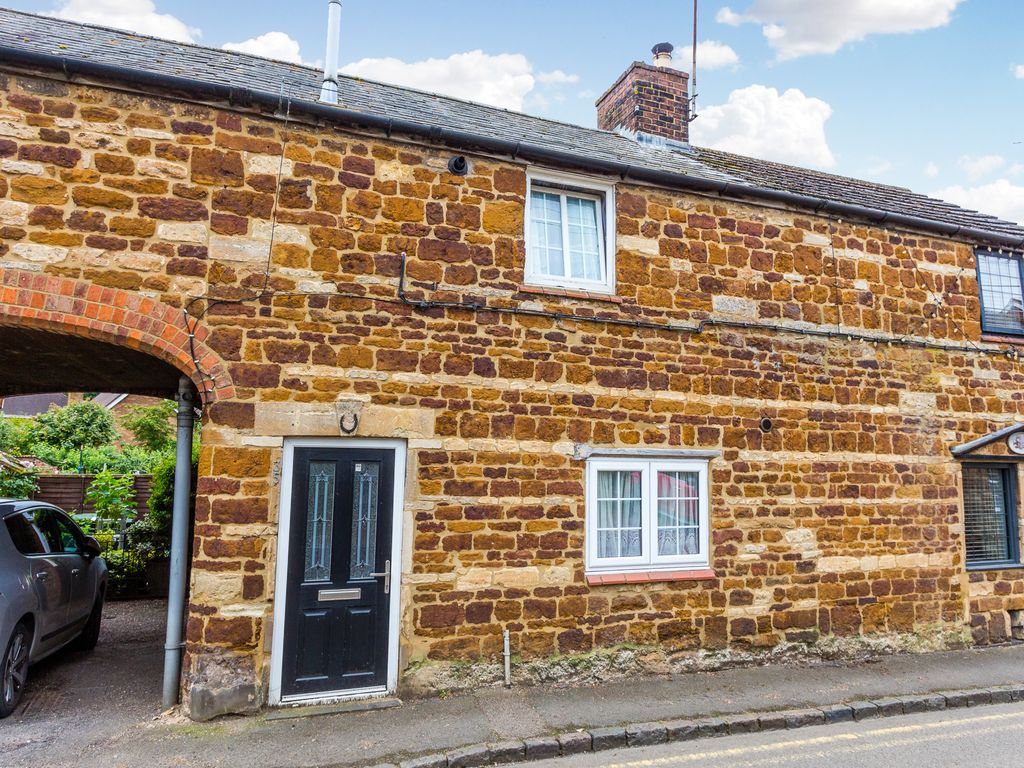 1 bed terraced house for sale in High Street, Ringstead, Kettering NN14