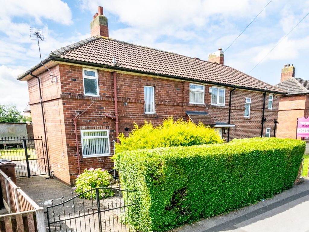 3 bed semidetached house for sale in Throstle Lane, Middleton, Leeds