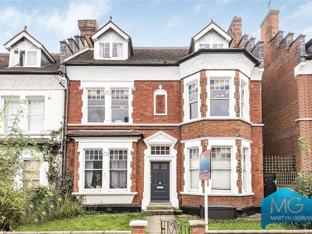 3 bed flat for sale in Coleridge Road, Crouch End, London N8, £