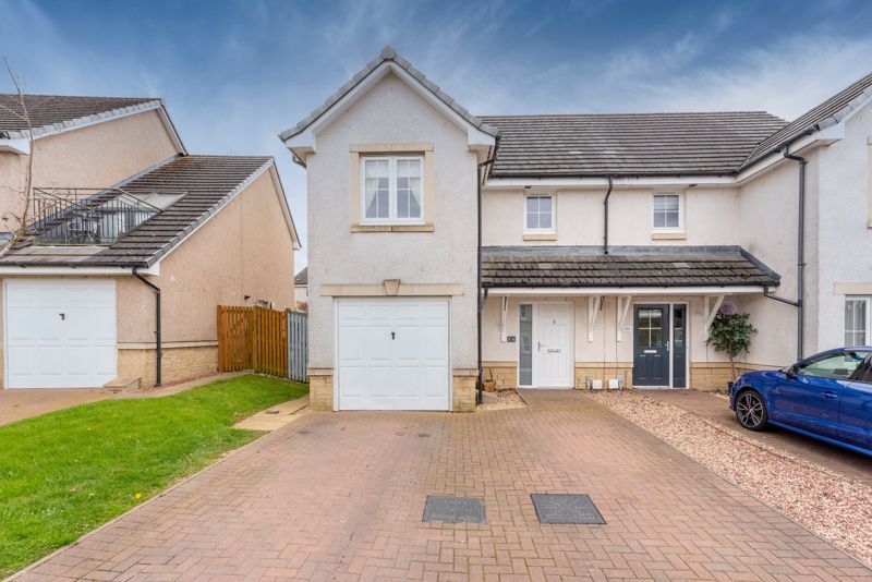 3 bed semidetached house for sale in Glamaig Way, Dunfermline KY11