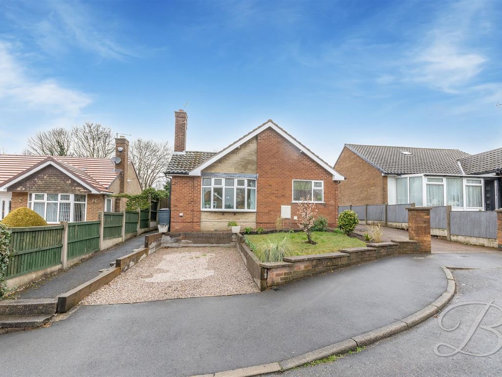 3 bed detached bungalow for sale in Oakham Close, Mansfield NG18 Zoopla