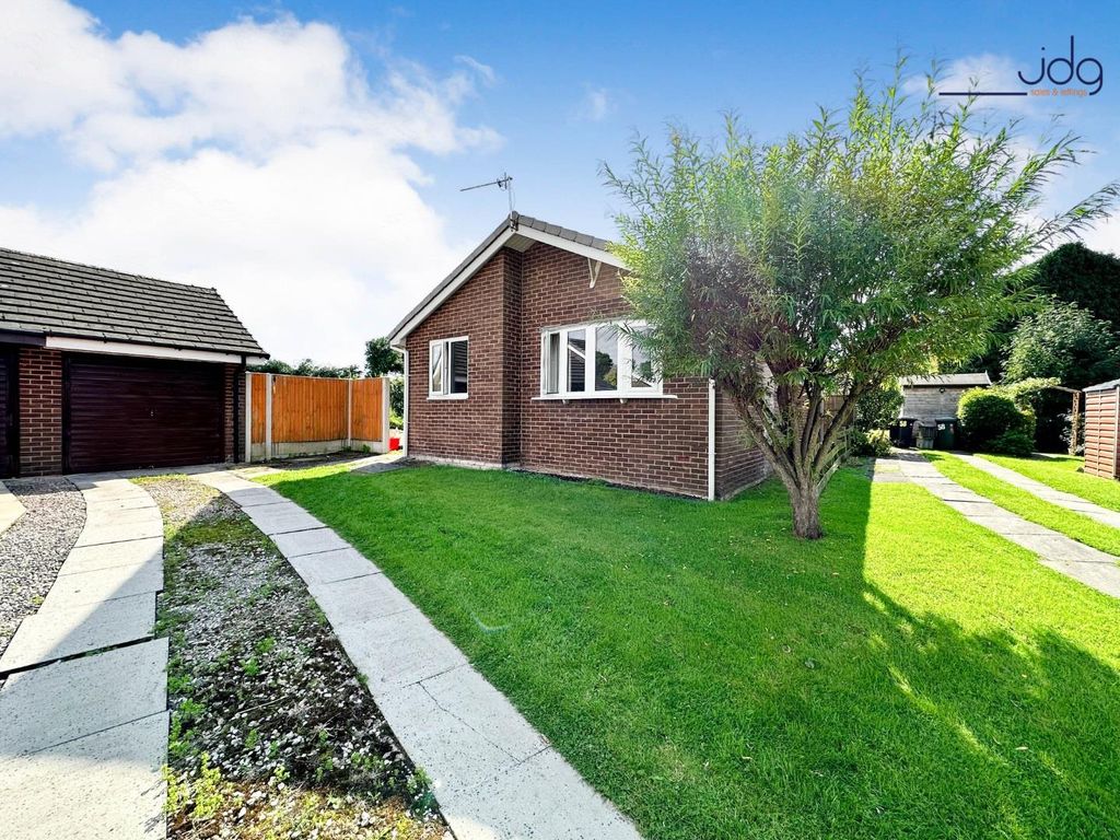 3 bed detached bungalow for sale in Chapel View, Overton, Morecambe LA3, £245,000 Zoopla