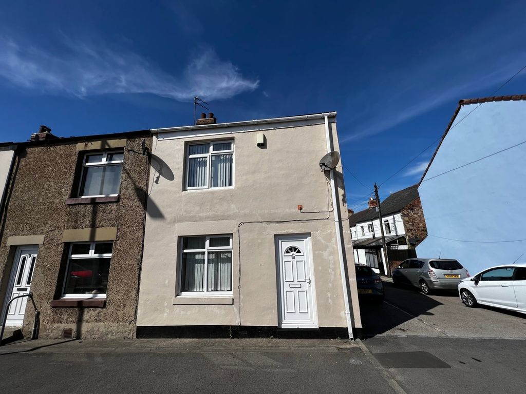 2 bed end terrace house to rent in Front Street, Framwellgate Moor