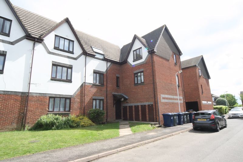 1 bed flat to rent in Allington Close, Greenford UB6 Zoopla
