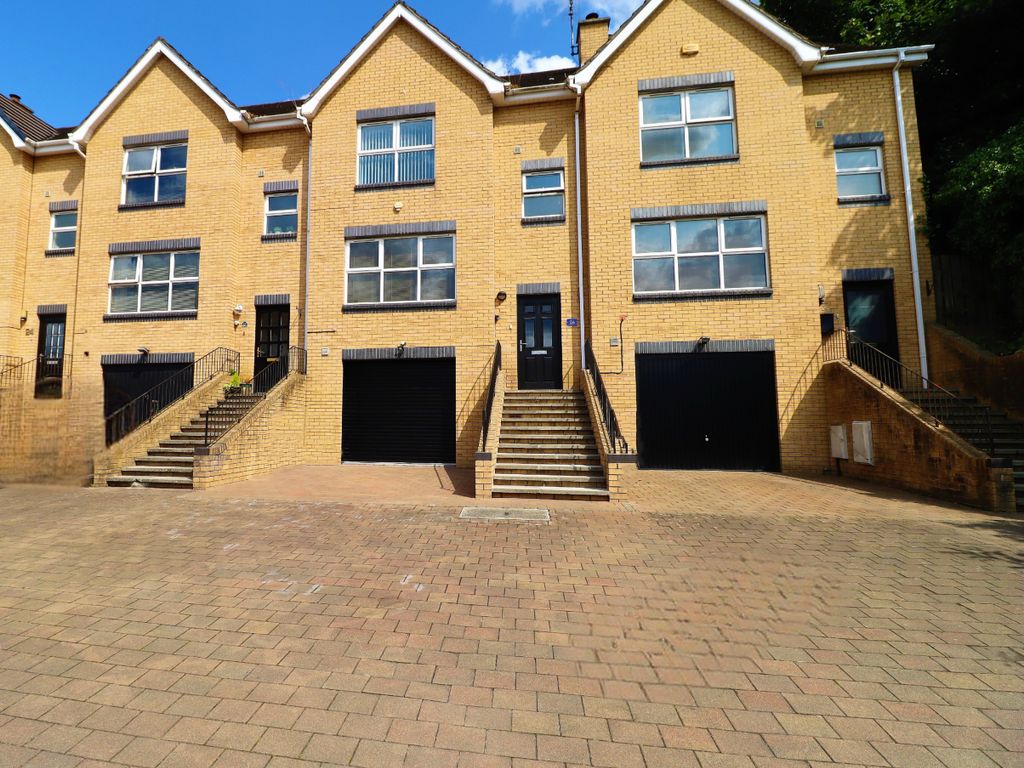 3 bed town house for sale in East Street Court, Newtownards, County Down BT23, £169,950 Zoopla