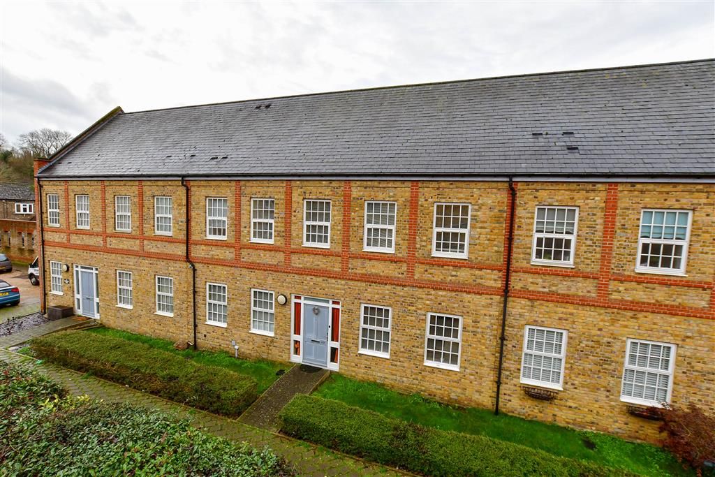 3 bed terraced house for sale in Esparto Way, Dartford, Kent DA4, £