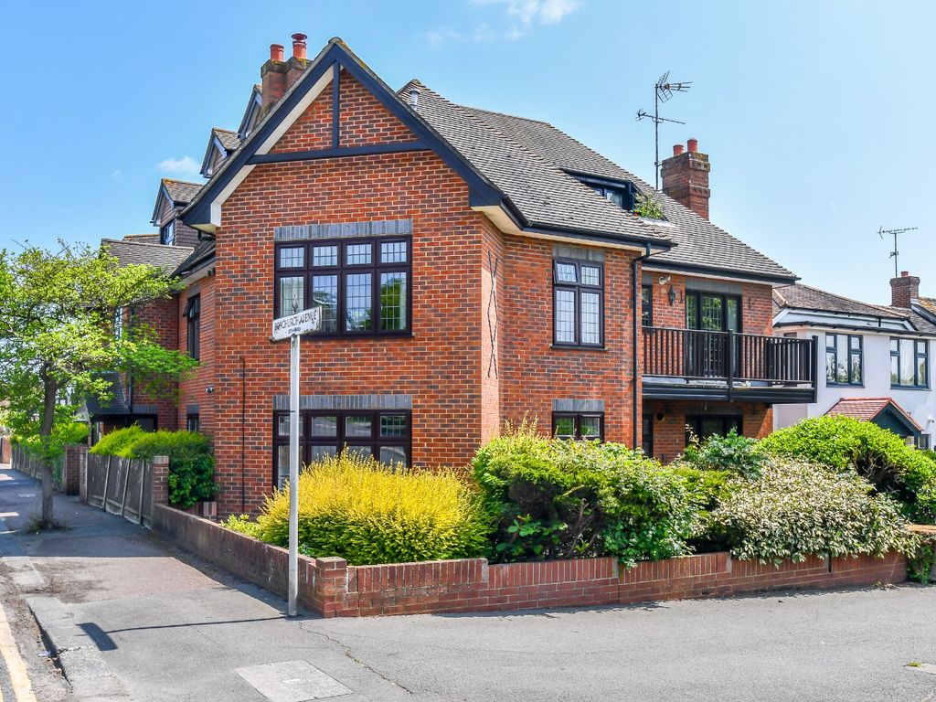 2 bed flat for sale in Eastwood Road, LeighOnSea, Essex SS9 Zoopla