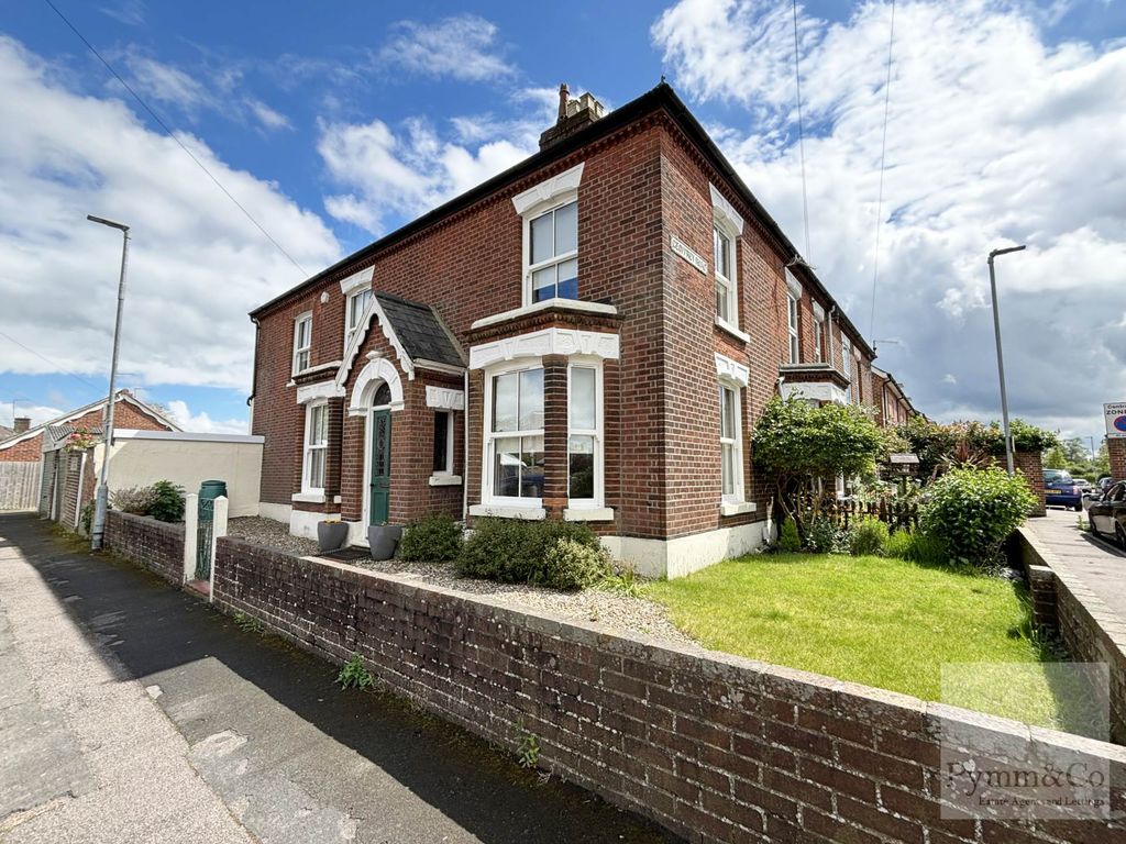 3 bed semidetached house to rent in Cricket Ground Road, Norwich NR1