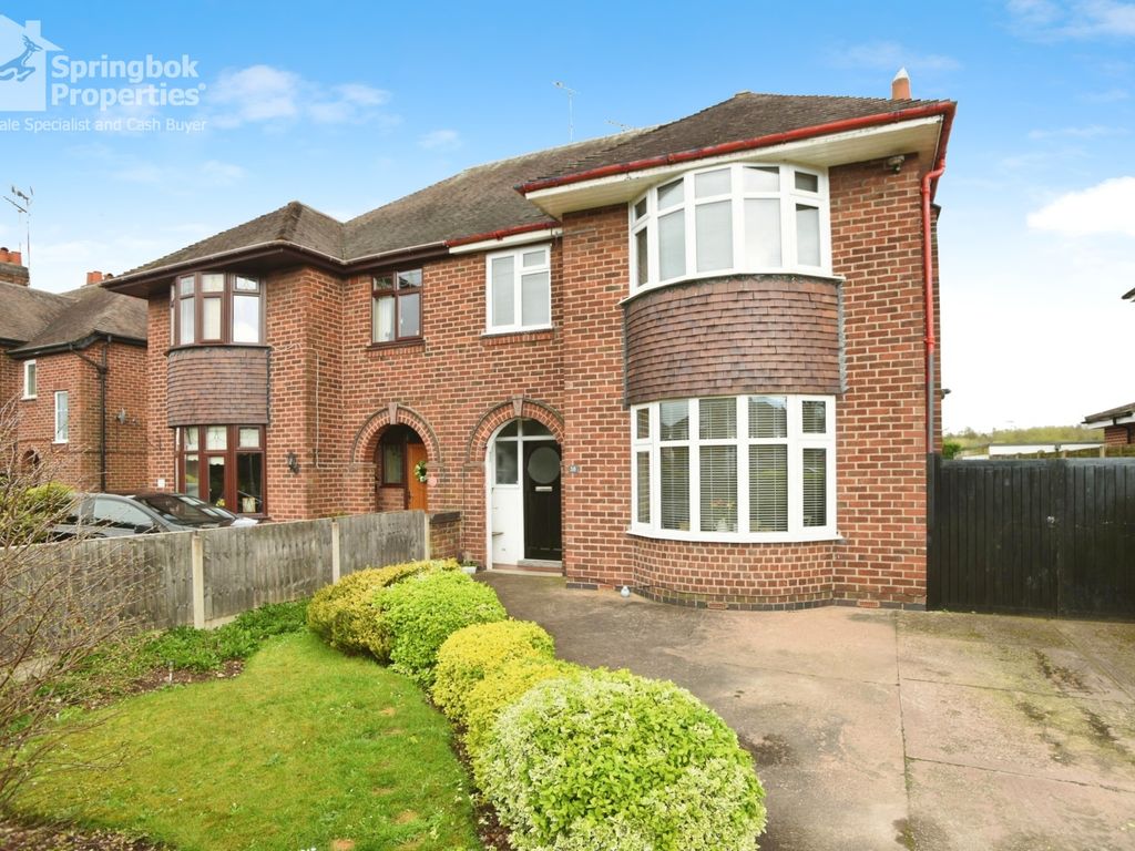 3 bed semidetached house for sale in Windsor Road, Stafford