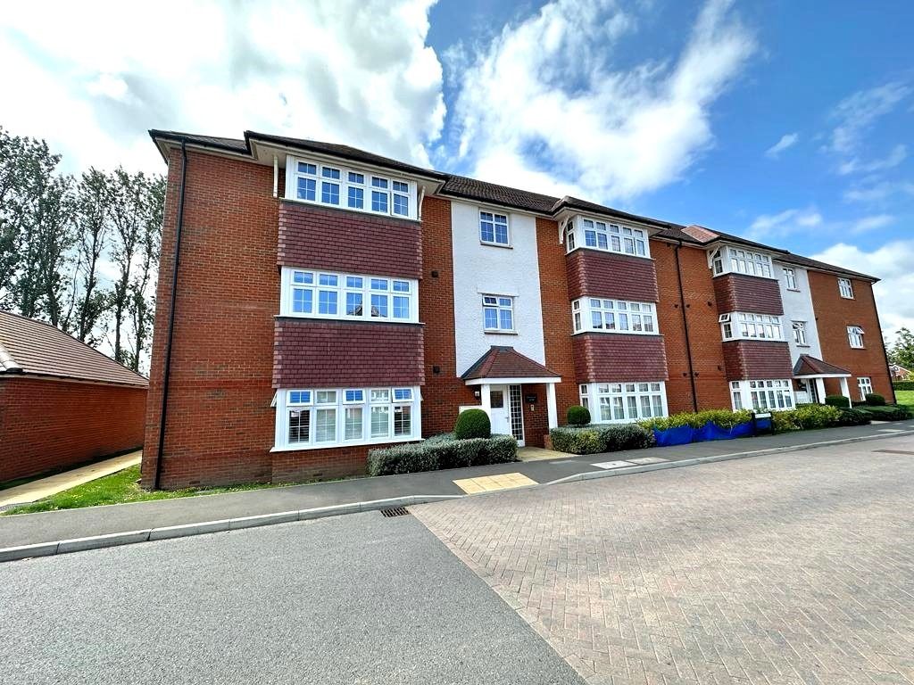 2 bed flat for sale in Whitbread Court, 48 Bramling Way, Rainham ME8