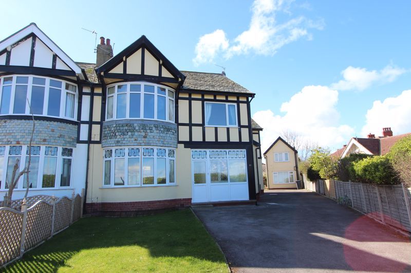 5 bed property for sale in Marine Drive, Rhos On Sea, Colwyn Bay LL28