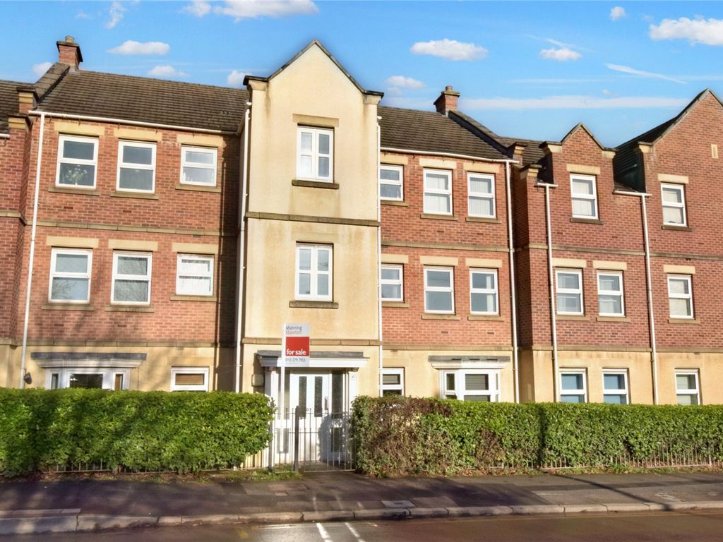 2 bed flat for sale in Whitehall Road, Leeds, West Yorkshire LS12, £100,000 Zoopla