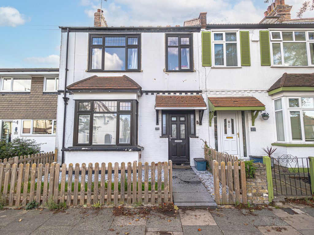 3 bed semidetached house for sale in Carlton Avenue, WestcliffOnSea