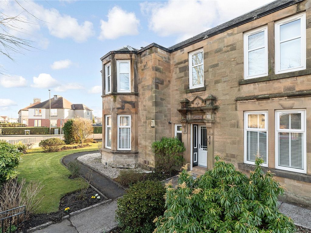 3 bed flat for sale in Linden Avenue, Stirling, Stirlingshire FK7, £245,000 Zoopla
