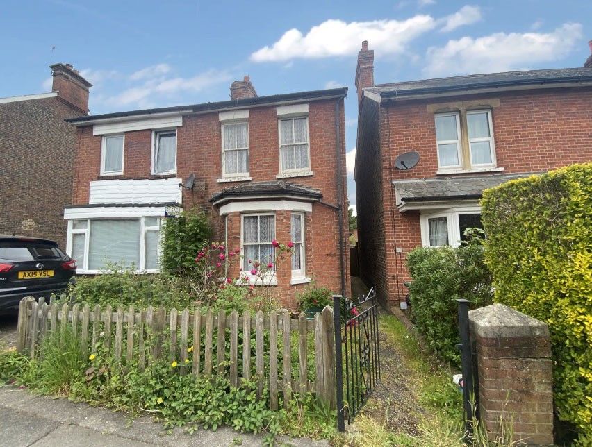 2 bed property for sale in 103 St. Marys Road, Tonbridge, Kent TN9 Zoopla