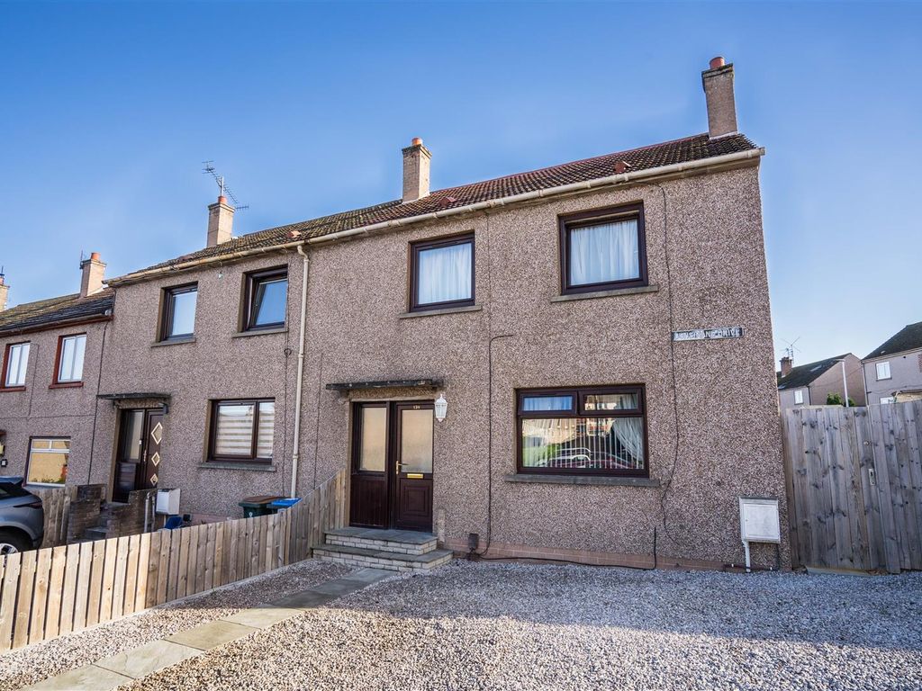 3 bed property for sale in Dunsinane Drive, Perth PH1, £167,000 Zoopla