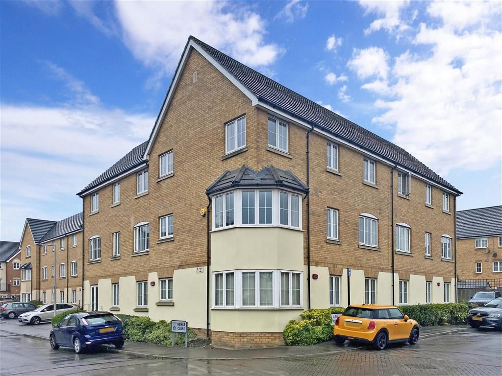 2 bed flat for sale in Genas Close, Ilford, Essex IG6 Zoopla