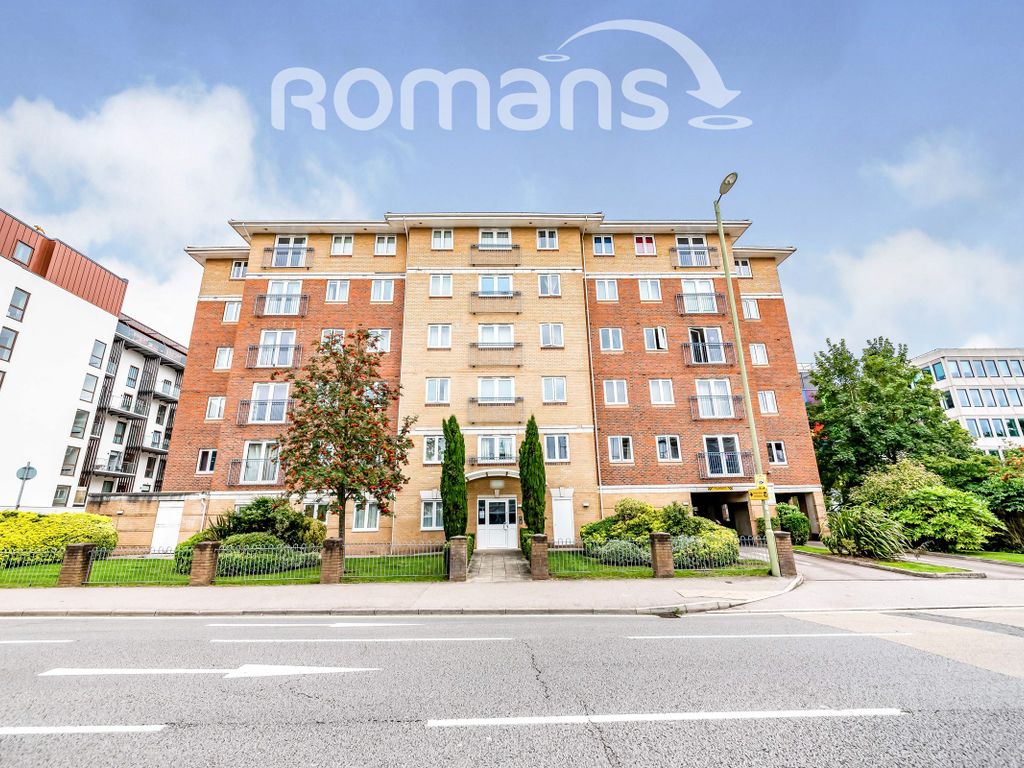 2 bed flat to rent in Farnborough Road, Farnborough GU14 Zoopla